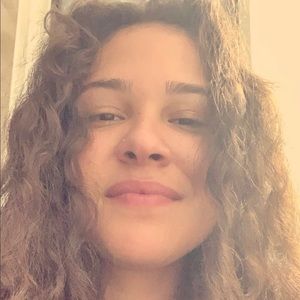 Meet your Posher, Cristina